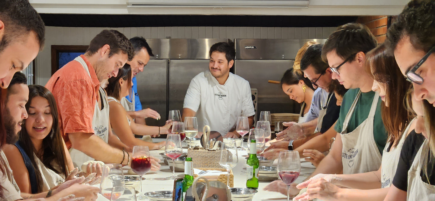 Jueves 6 Noviembre · Clase Abierta Pizza · 20:00 hrs
