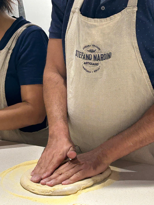 Martes 9 Diciembre · Clase Abierta Pizza · 20:00 hrs