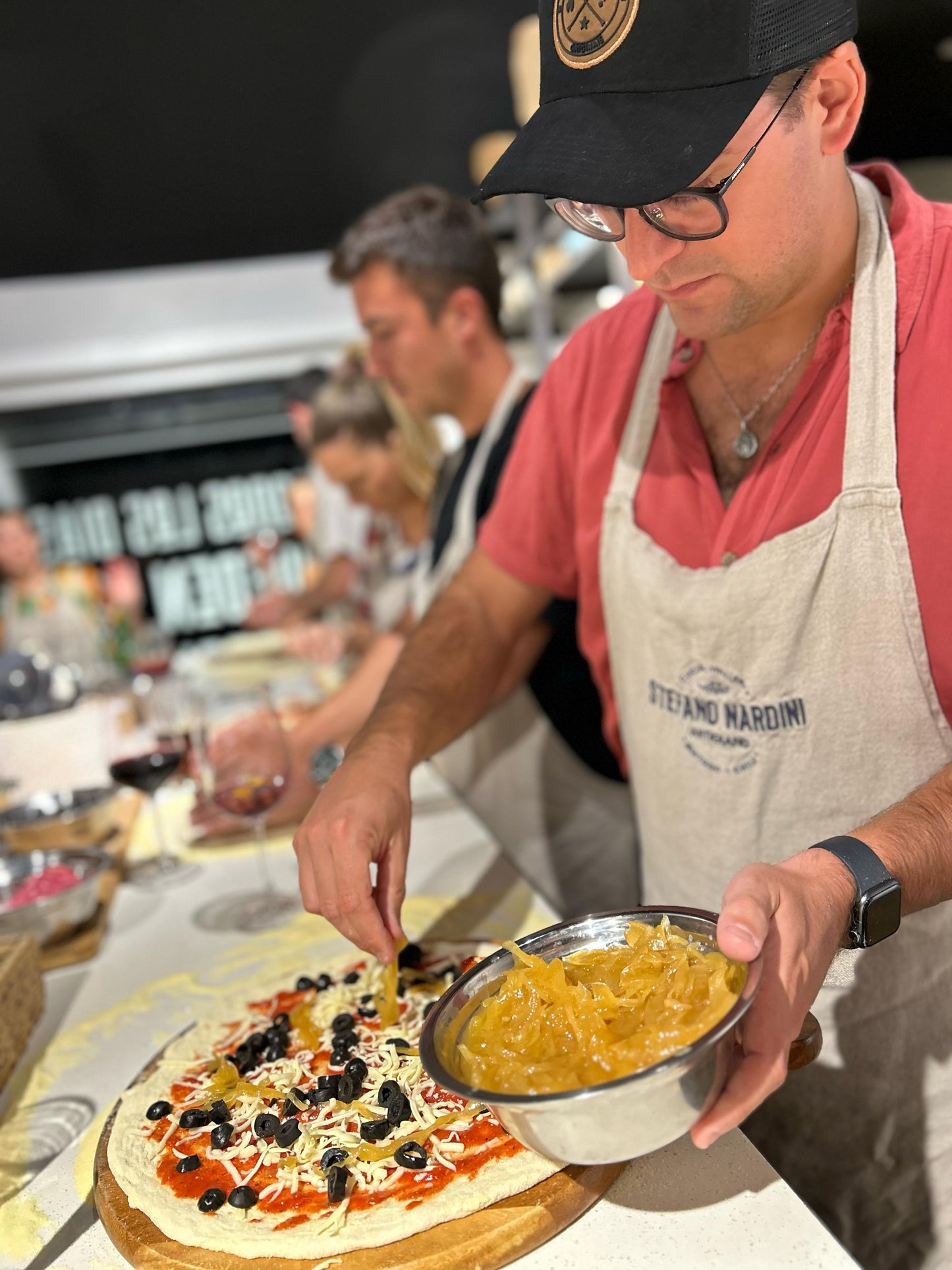 Jueves 6 Noviembre · Clase Abierta Pizza · 20:00 hrs