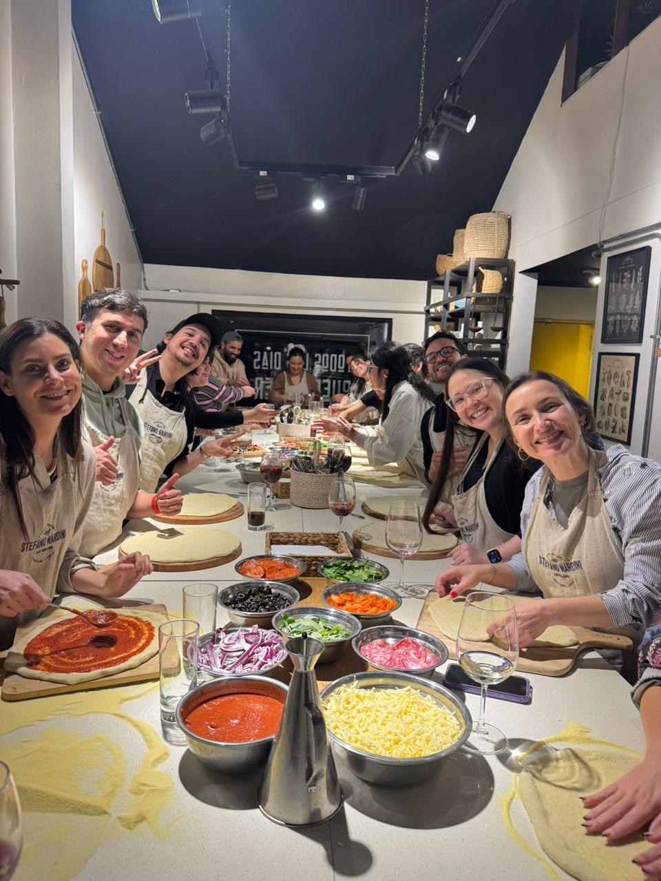 Clases de Pizza Artesanal Grupos Privados y Empresas
