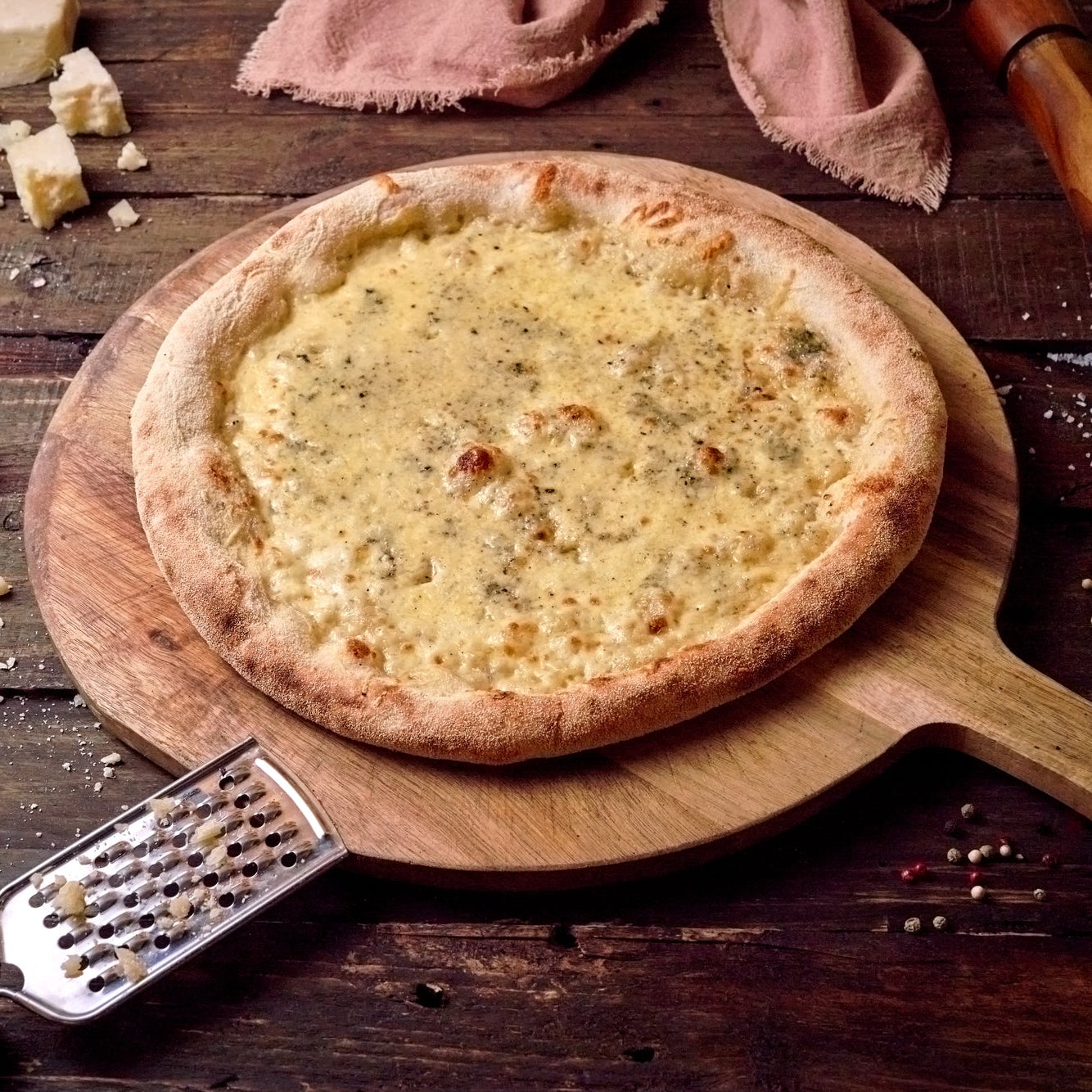 pizza-4-quesos-32-cm-artesanal-congelada-stefano-nardini