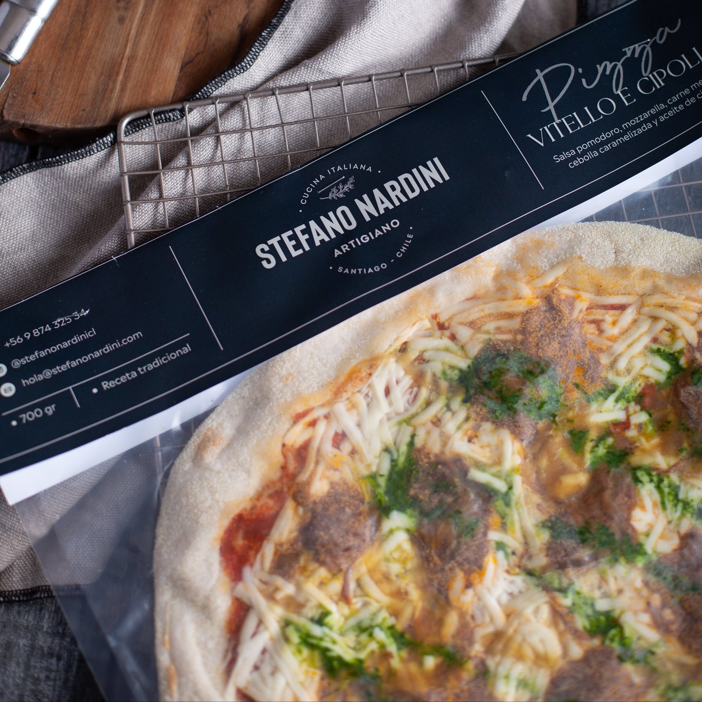 pizza-vitello-cipolla-32-cm-artesanal-congelada-stefano-nardini